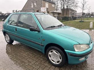 Avarii auto utilitare Peugeot 106 XR 1.1 NIEUWSTAAT!!!! VASTE PRIJS! 1350 EURO 1996/1