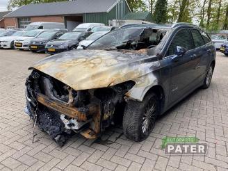 Unfall Kfz Auflieger Ford Mondeo Mondeo V Wagon, Combi, 2014 2.0 Hybrid 16V 2020/8